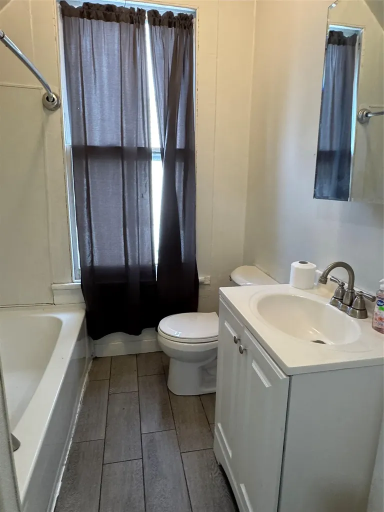 14 Conklin Street Poughkeepsie NY 12601