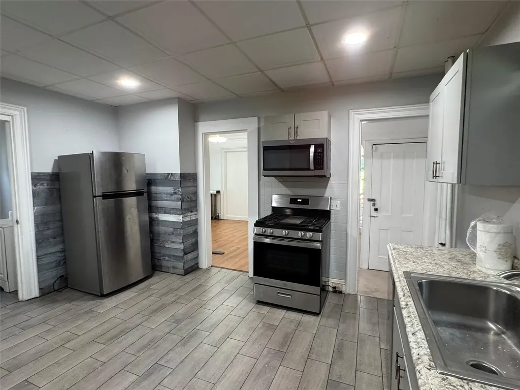 14 Conklin Street Poughkeepsie NY 12601