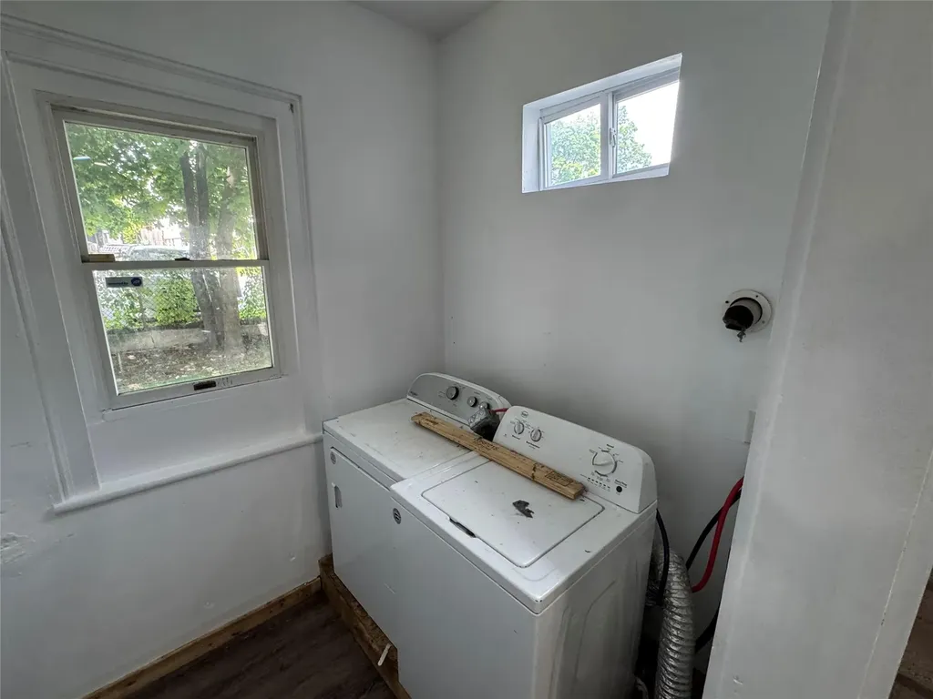 14 Conklin Street Poughkeepsie NY 12601
