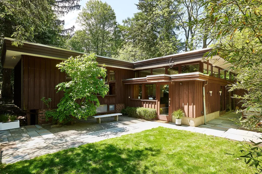 100 Old Pascack Road Pearl River NY 10965