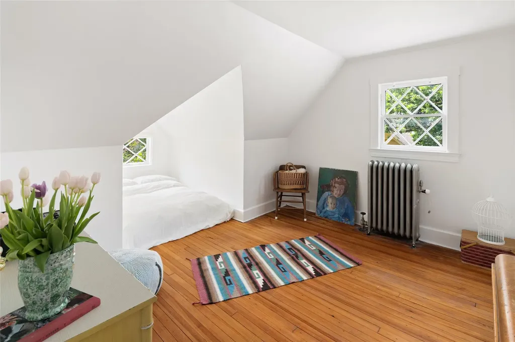 305 Park Hill Avenue Yonkers NY 10705