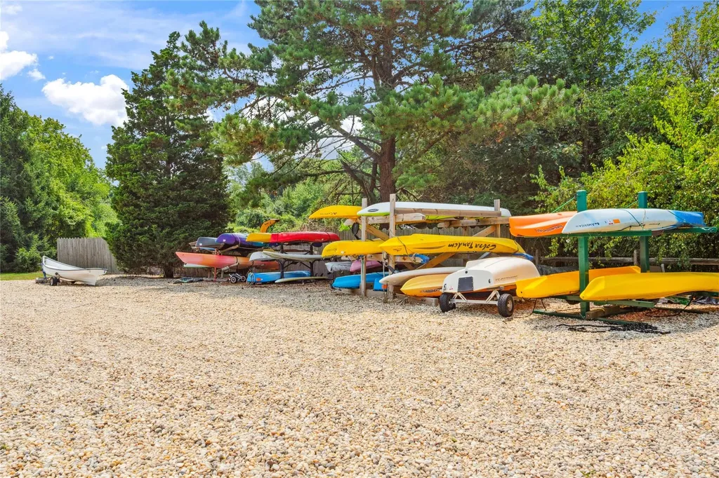 82 Harbour Lane Bay Shore NY 11706