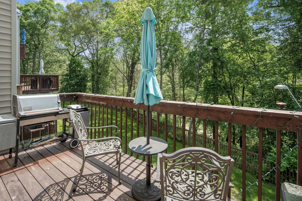 263 Horseshoe Circle Ossining NY 10562