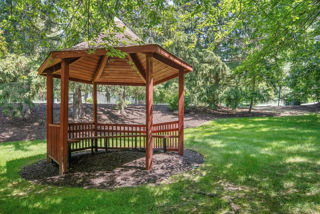 263 Horseshoe Circle Ossining NY 10562