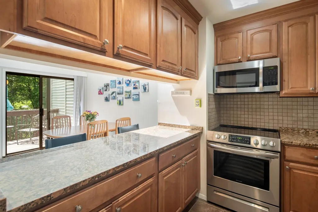 263 Horseshoe Circle Ossining NY 10562