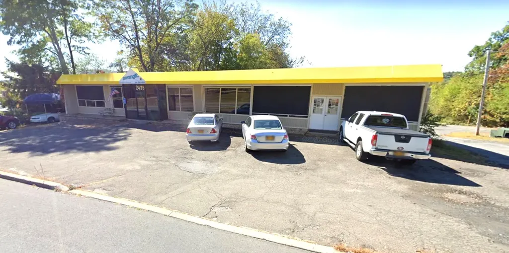 2435 S State Route 32 New Windsor NY 12553