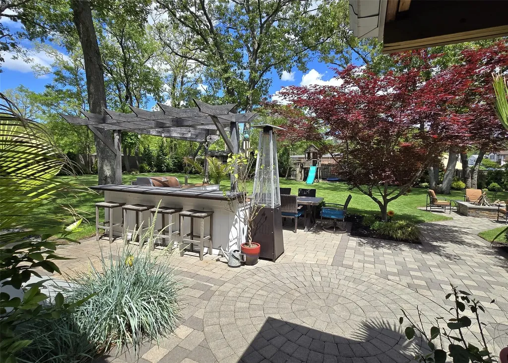 149 S Evergreen Drive Selden NY 11784