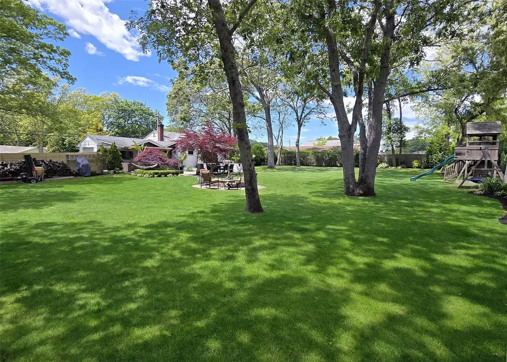 149 S Evergreen Drive Selden NY 11784
