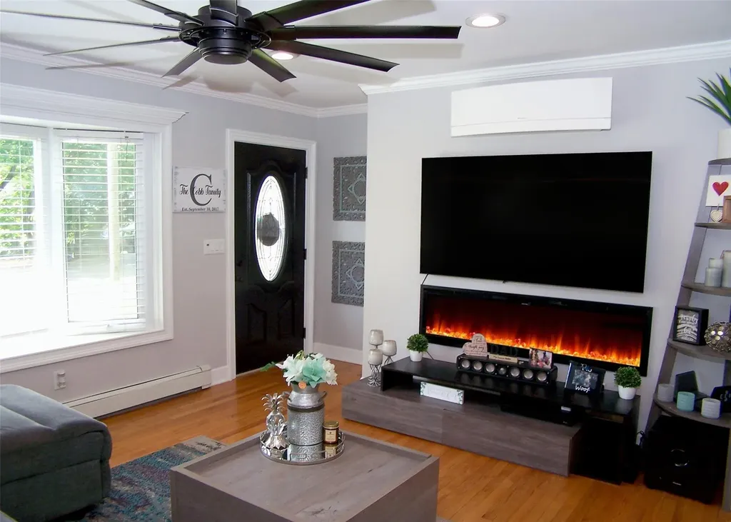 149 S Evergreen Drive Selden NY 11784