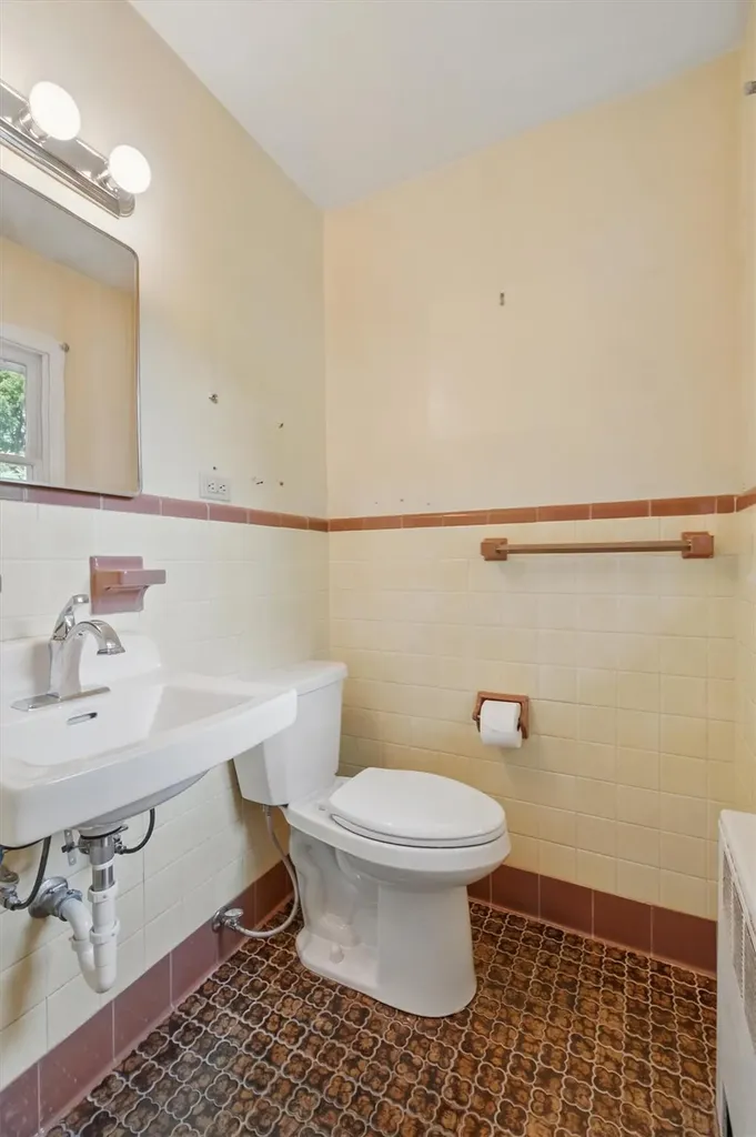 55 Stephanie Lane Poughkeepsie NY 12603