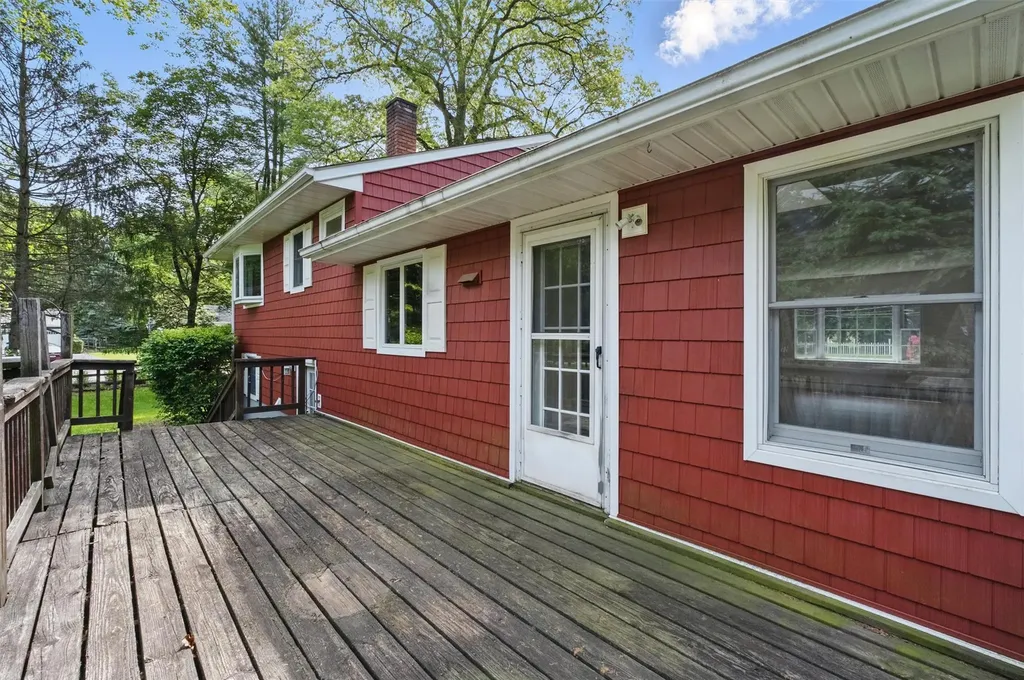 55 Stephanie Lane Poughkeepsie NY 12603