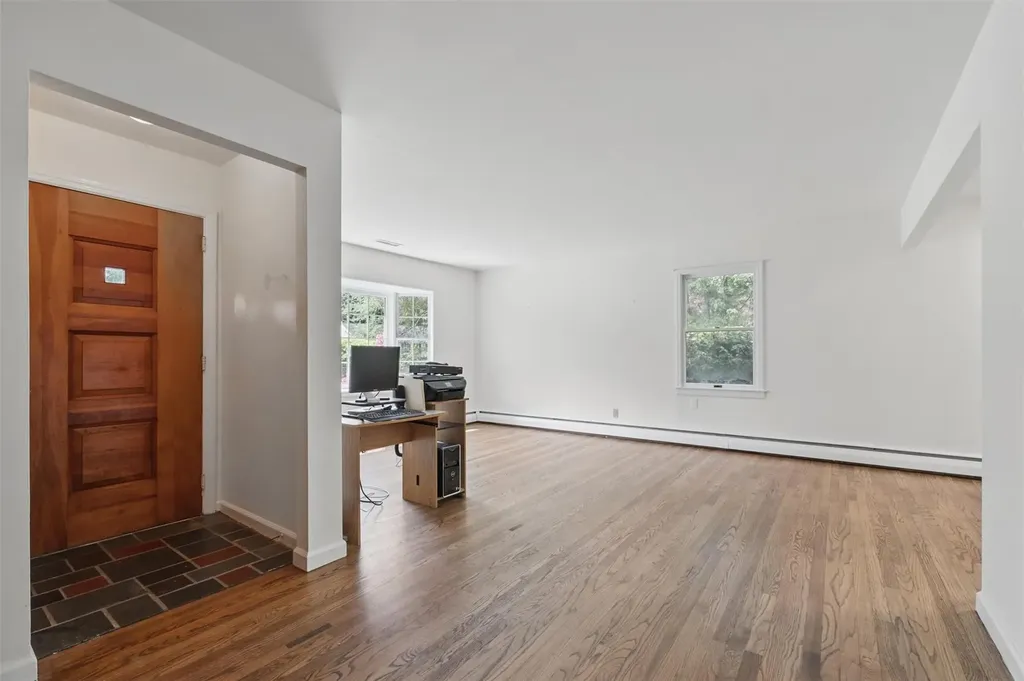 55 Stephanie Lane Poughkeepsie NY 12603