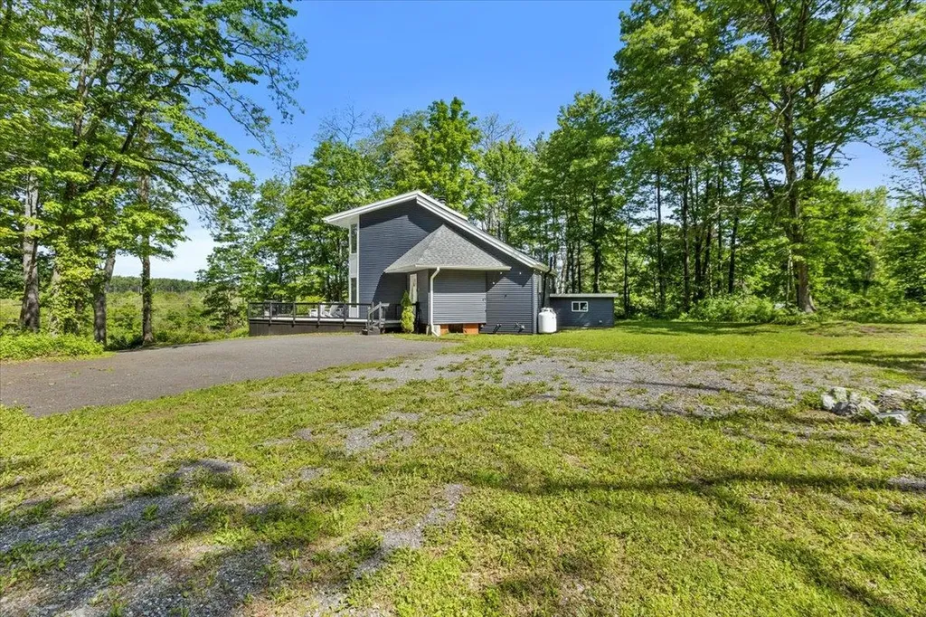 275 Mountain Avenue Cairo NY 12413