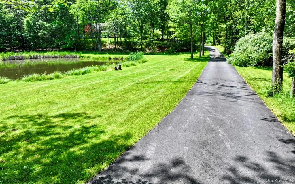 75 Susan Lane Circleville NY 10919