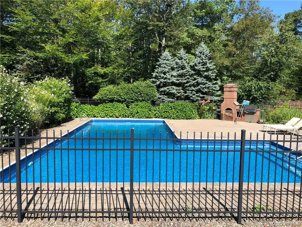 75 Susan Lane Circleville NY 10919