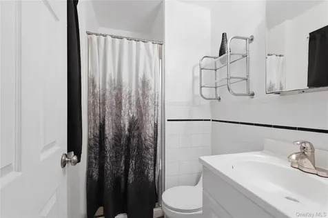 39 Carriage Hill Lane Poughkeepsie NY 12603