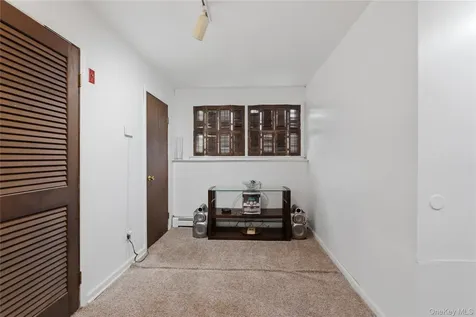 39 Carriage Hill Lane Poughkeepsie NY 12603