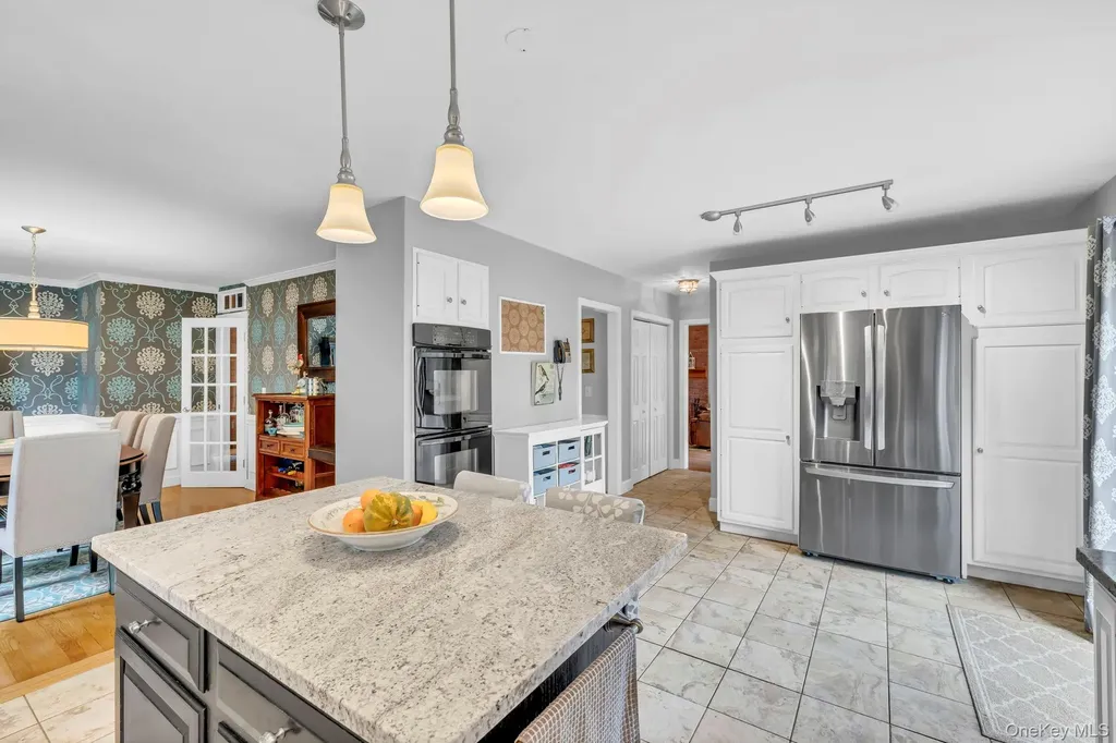 74 Vincent Lane Stone Ridge NY 12484