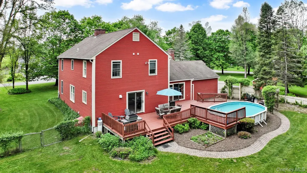 74 Vincent Lane Stone Ridge NY 12484