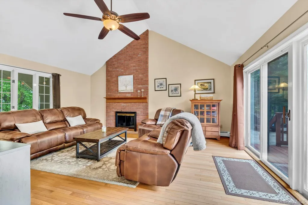 74 Vincent Lane Stone Ridge NY 12484