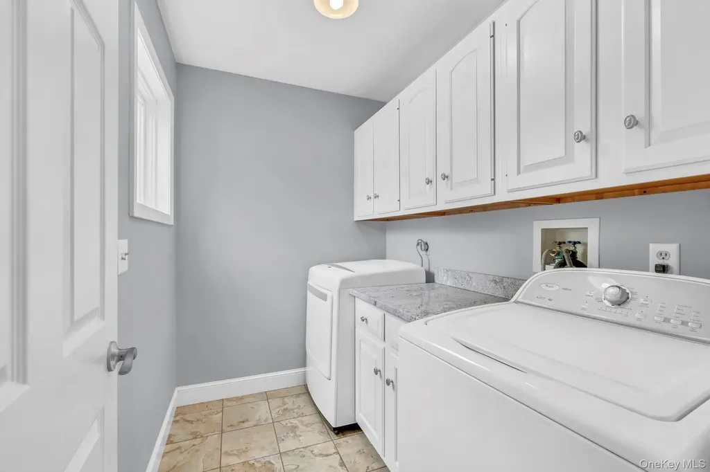 74 Vincent Lane Stone Ridge NY 12484