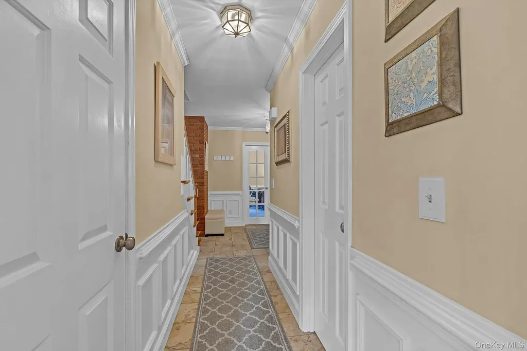 74 Vincent Lane Stone Ridge NY 12484