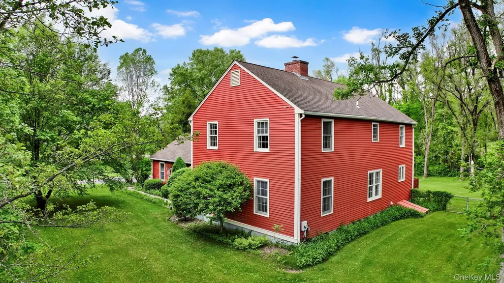 74 Vincent Lane Stone Ridge NY 12484