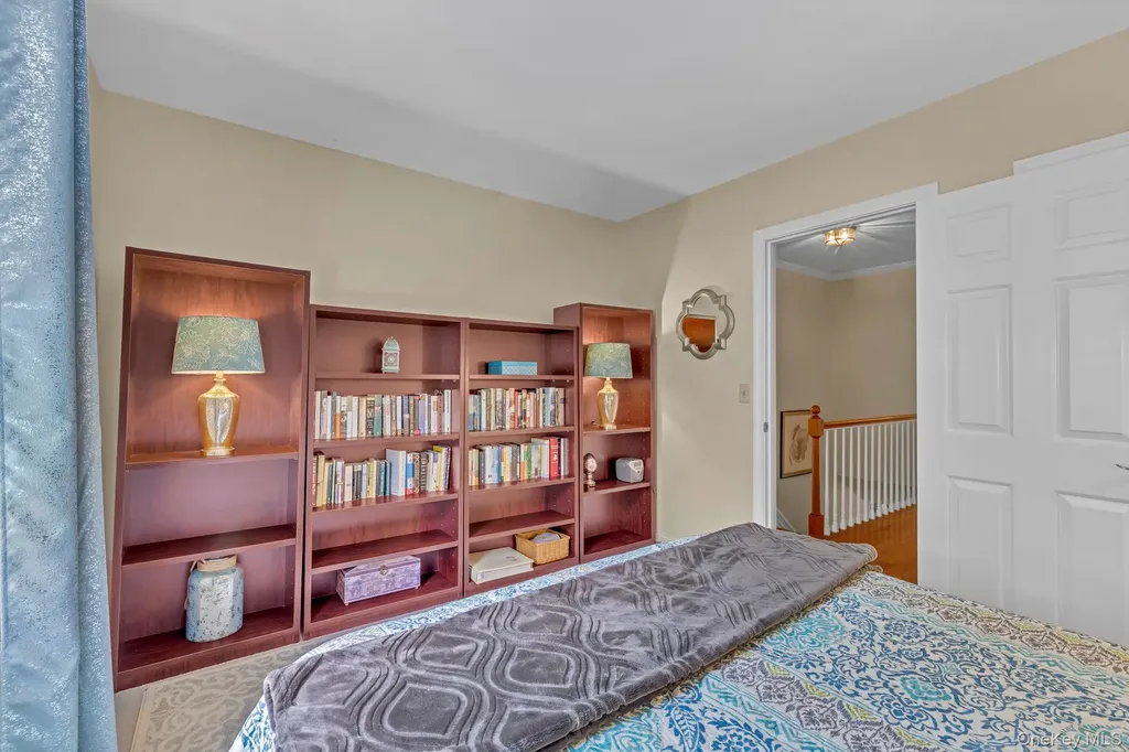 74 Vincent Lane Stone Ridge NY 12484