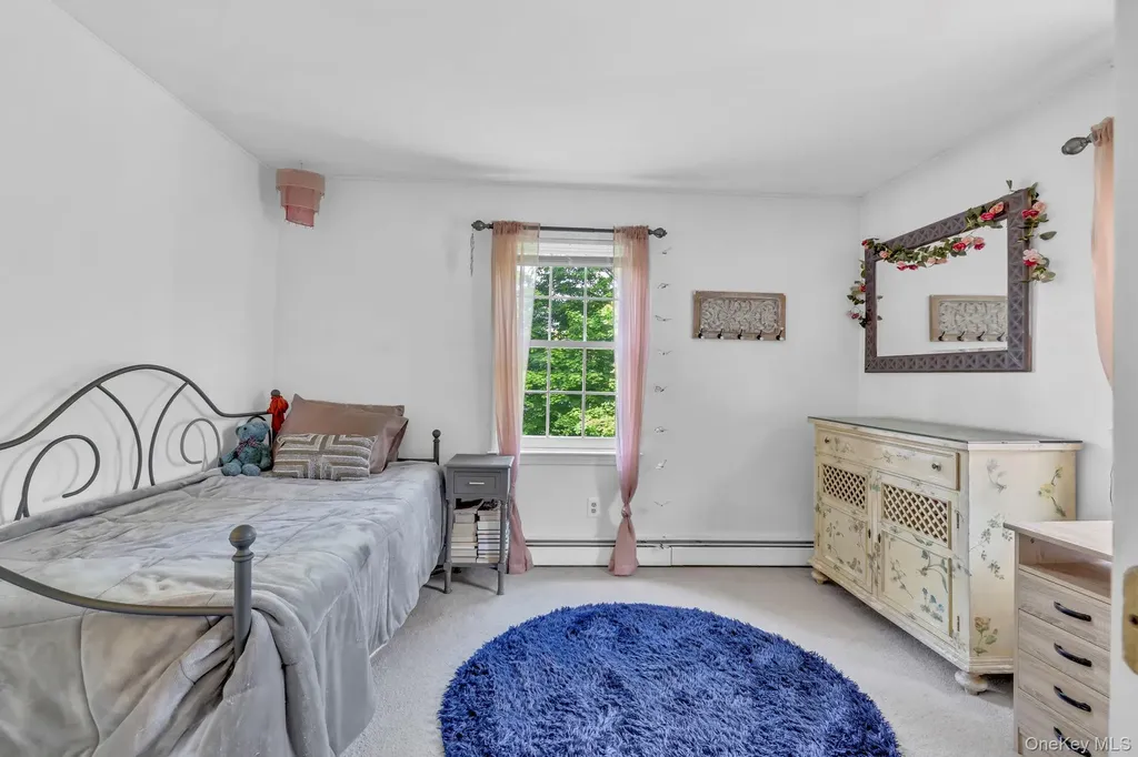 74 Vincent Lane Stone Ridge NY 12484
