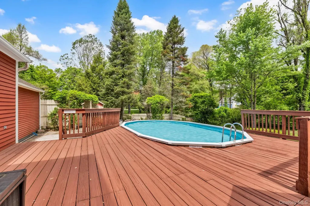 74 Vincent Lane Stone Ridge NY 12484