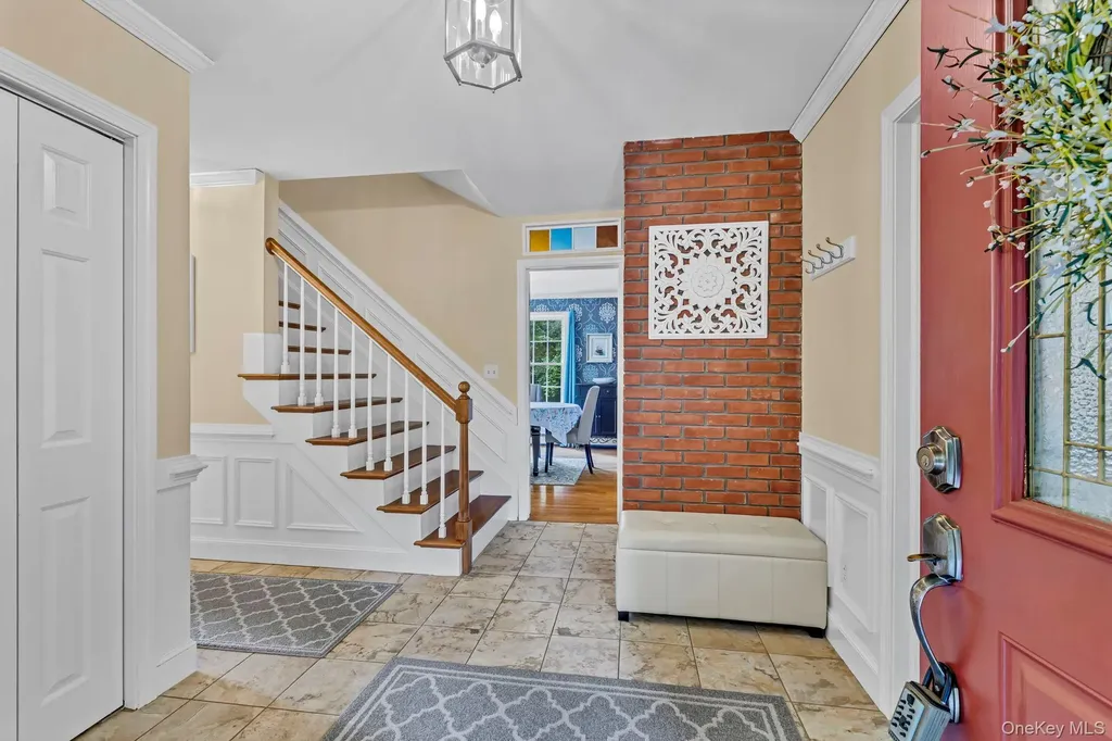 74 Vincent Lane Stone Ridge NY 12484
