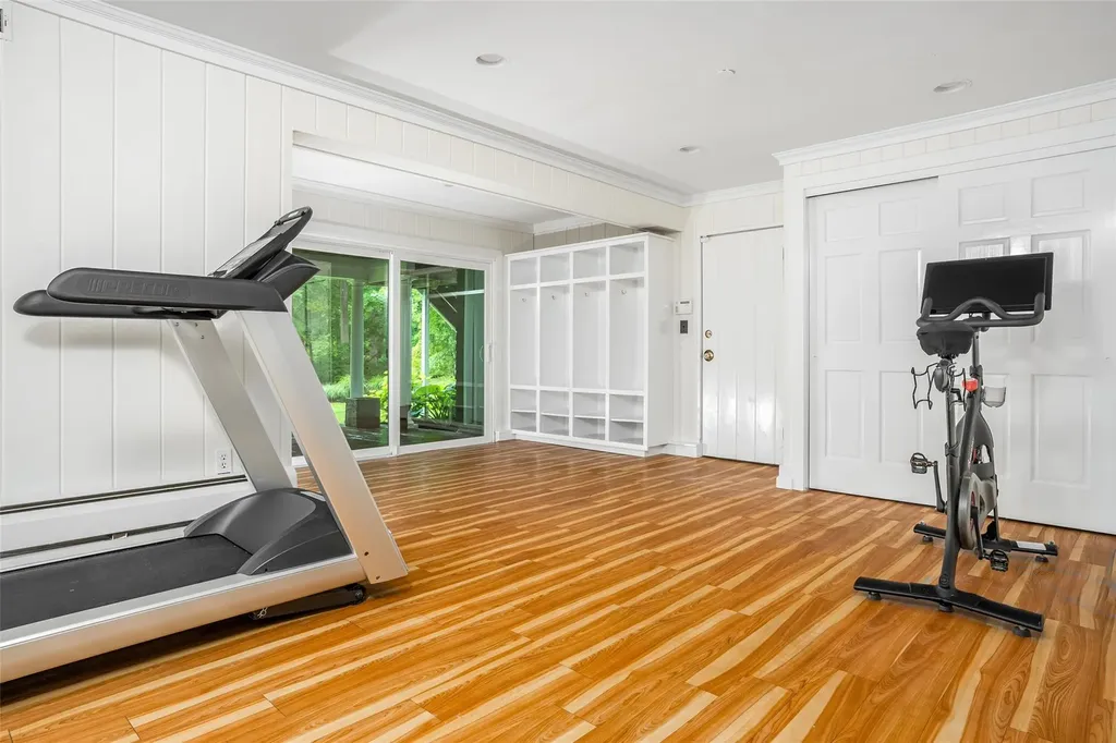 34 Evergreen Row Armonk NY 10504