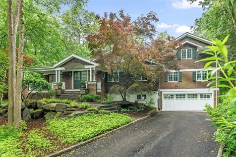 34 Evergreen Row Armonk NY 10504