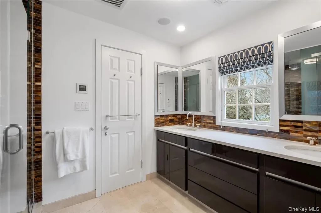 7 Meadow Place Larchmont NY 10538