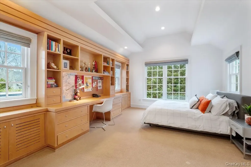 7 Meadow Place Larchmont NY 10538
