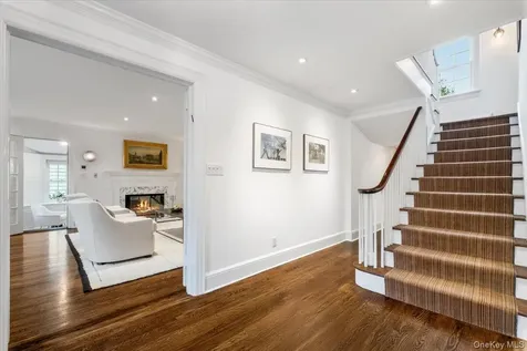 7 Meadow Place Larchmont NY 10538