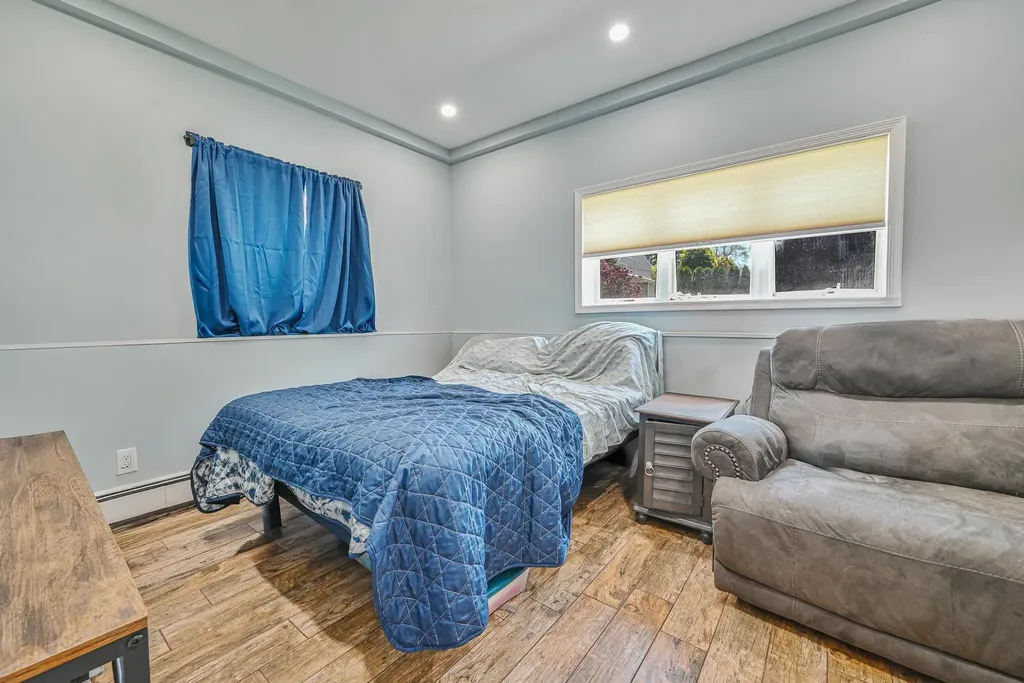 25 Baldwin Avenue Massapequa NY 11758