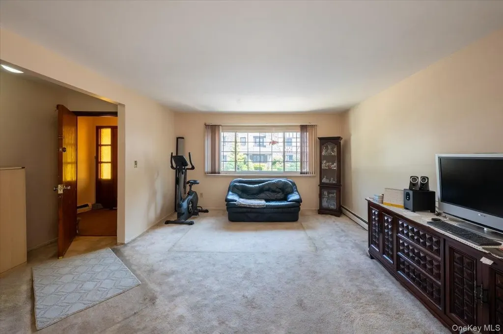 16608 29th Avenue Flushing NY 11358