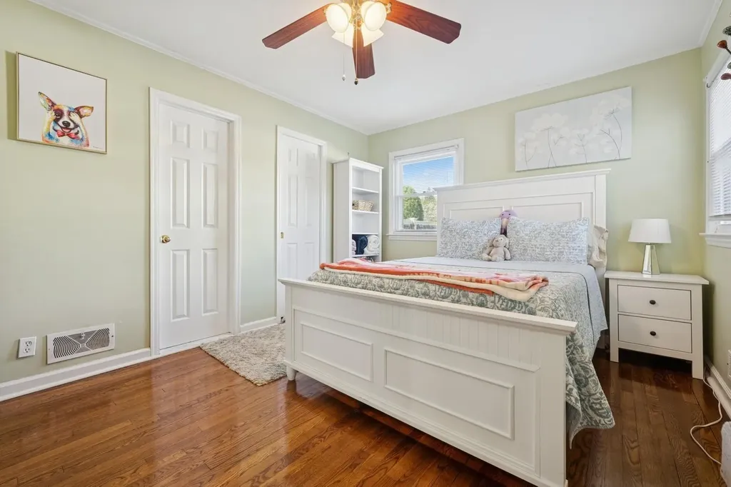1334 Martin Drive Wantagh NY 11793