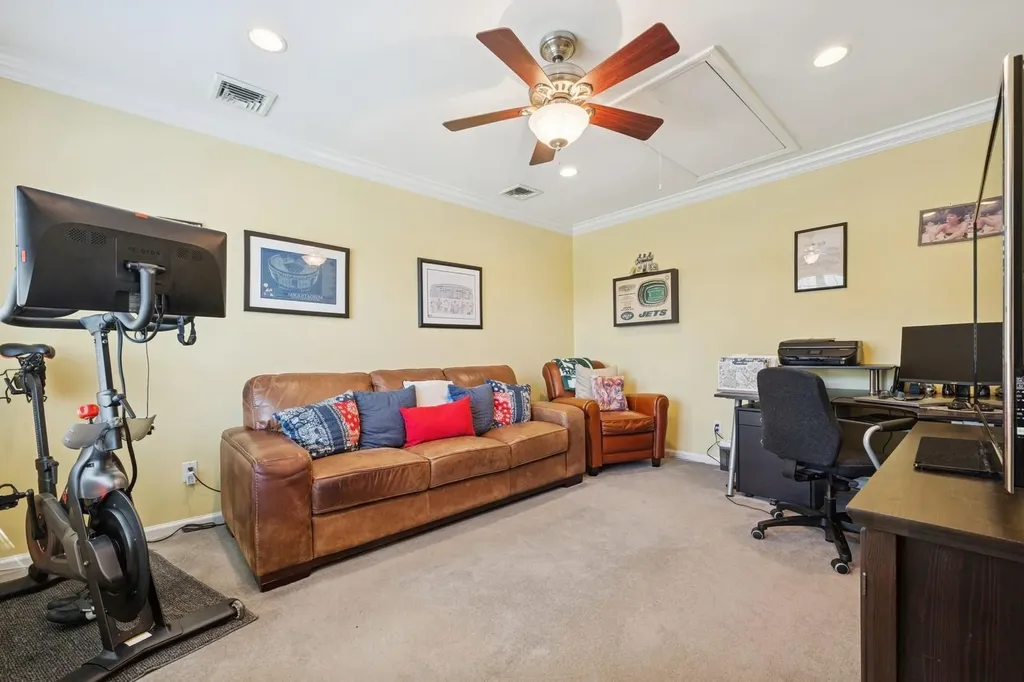 1334 Martin Drive Wantagh NY 11793