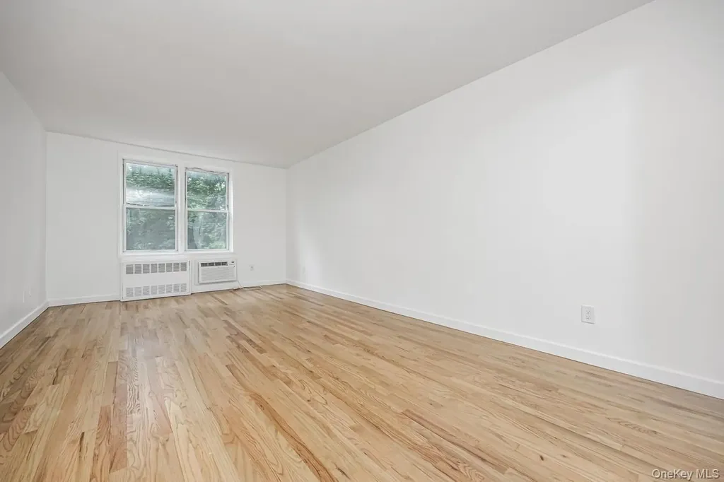 67-50 Thornton Place Forest Hills NY 11375