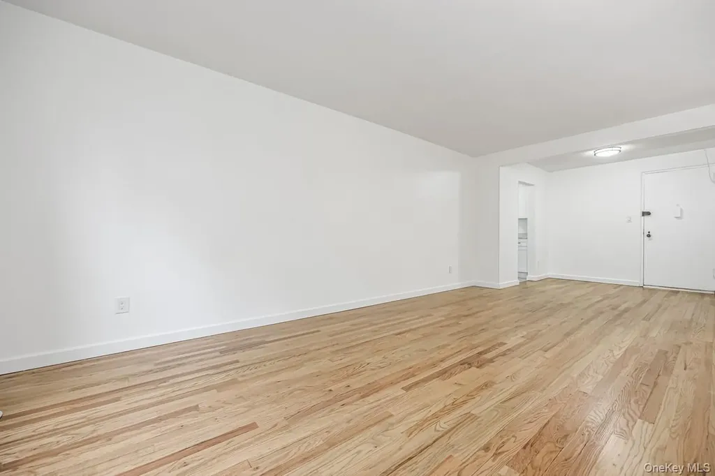 67-50 Thornton Place Forest Hills NY 11375