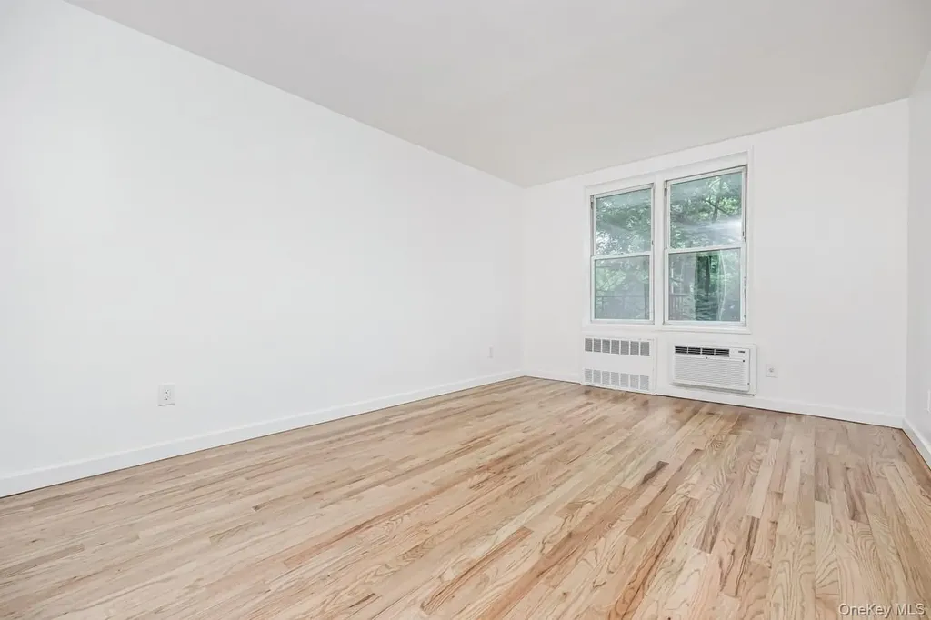 67-50 Thornton Place Forest Hills NY 11375