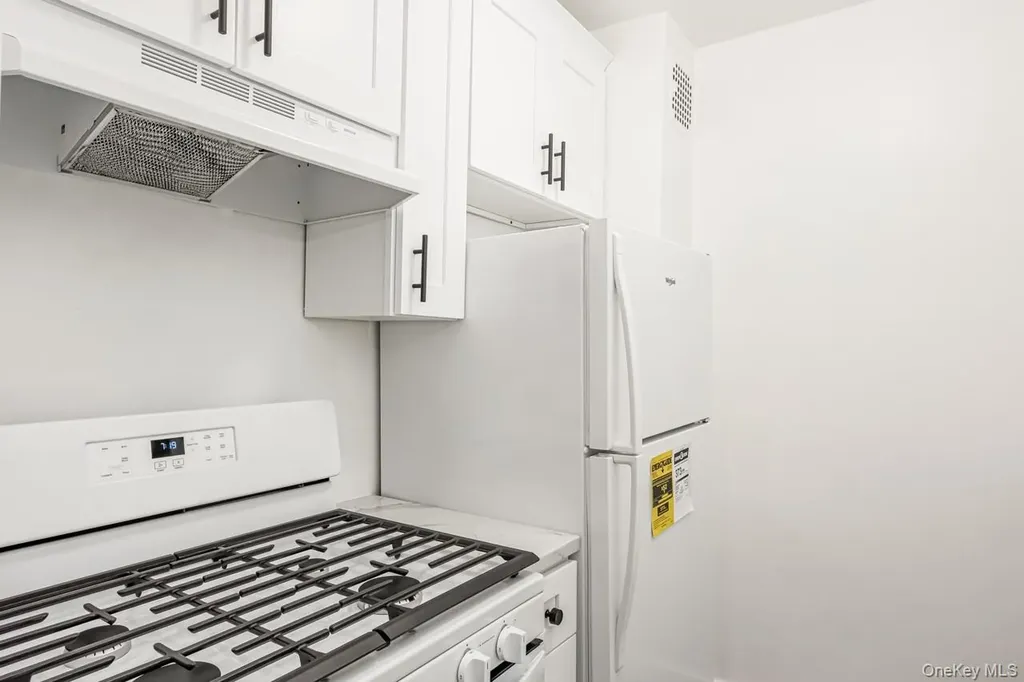67-50 Thornton Place Forest Hills NY 11375
