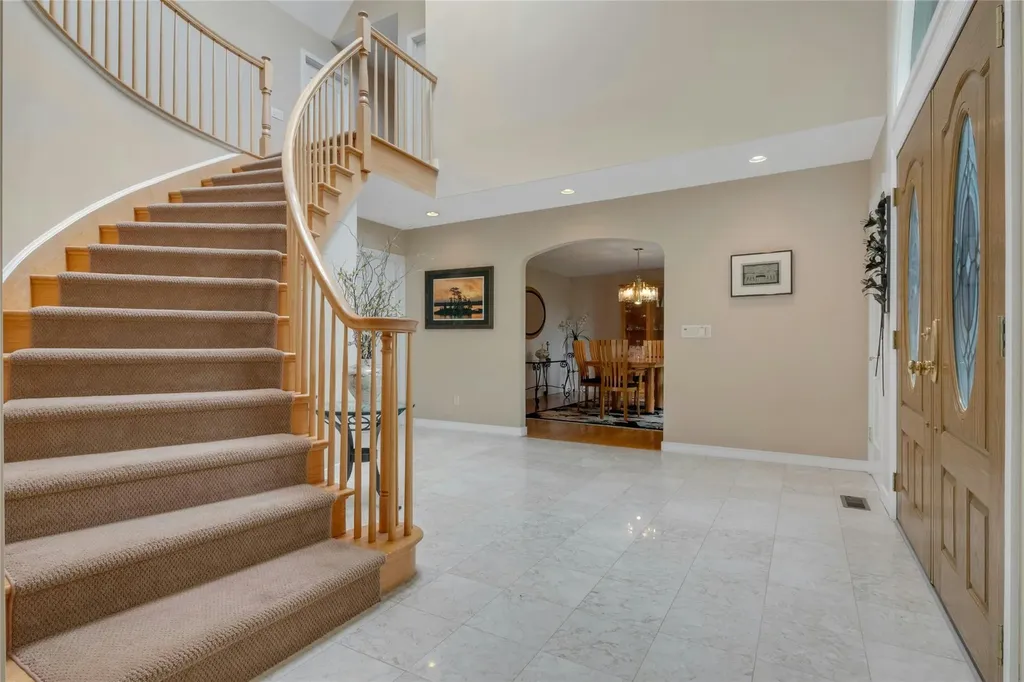 19 Trapping Way Pleasantville NY 10570