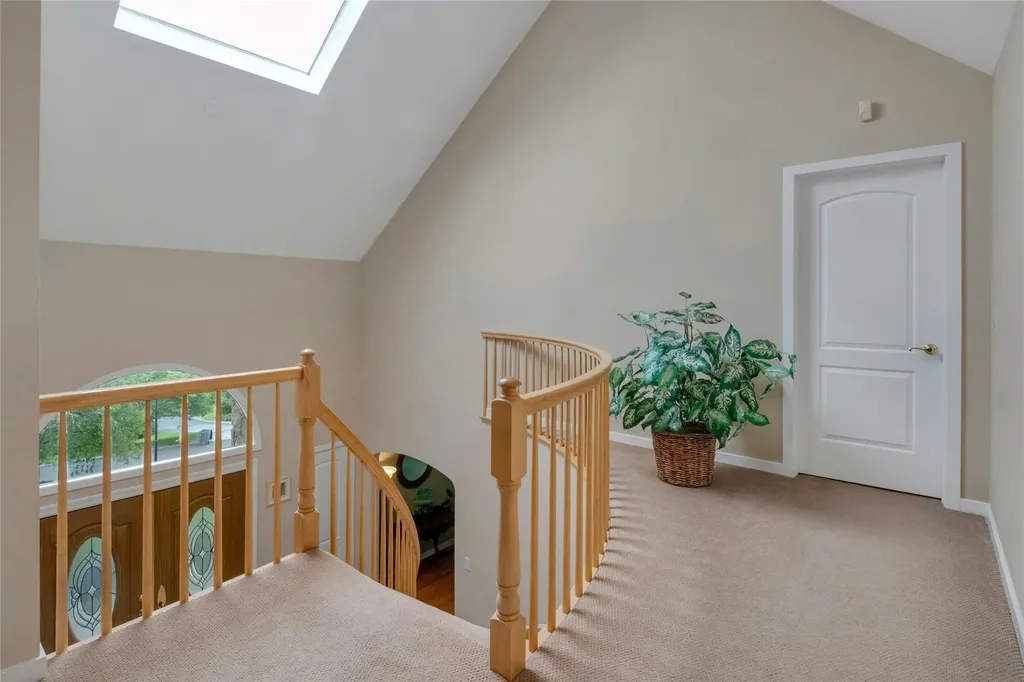 19 Trapping Way Pleasantville NY 10570
