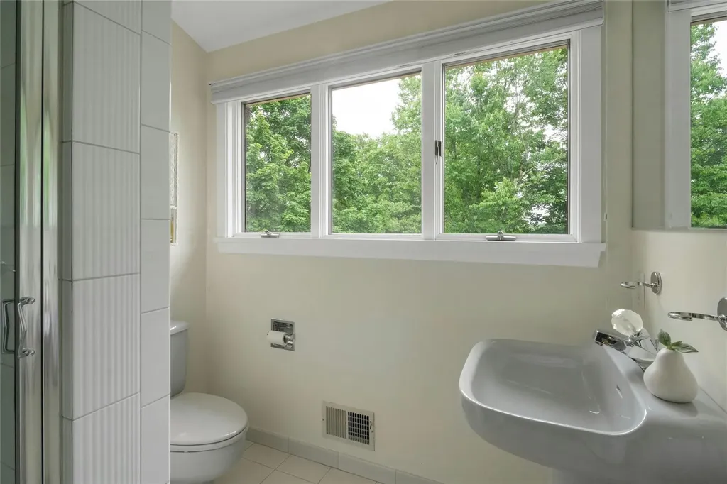 19 Trapping Way Pleasantville NY 10570