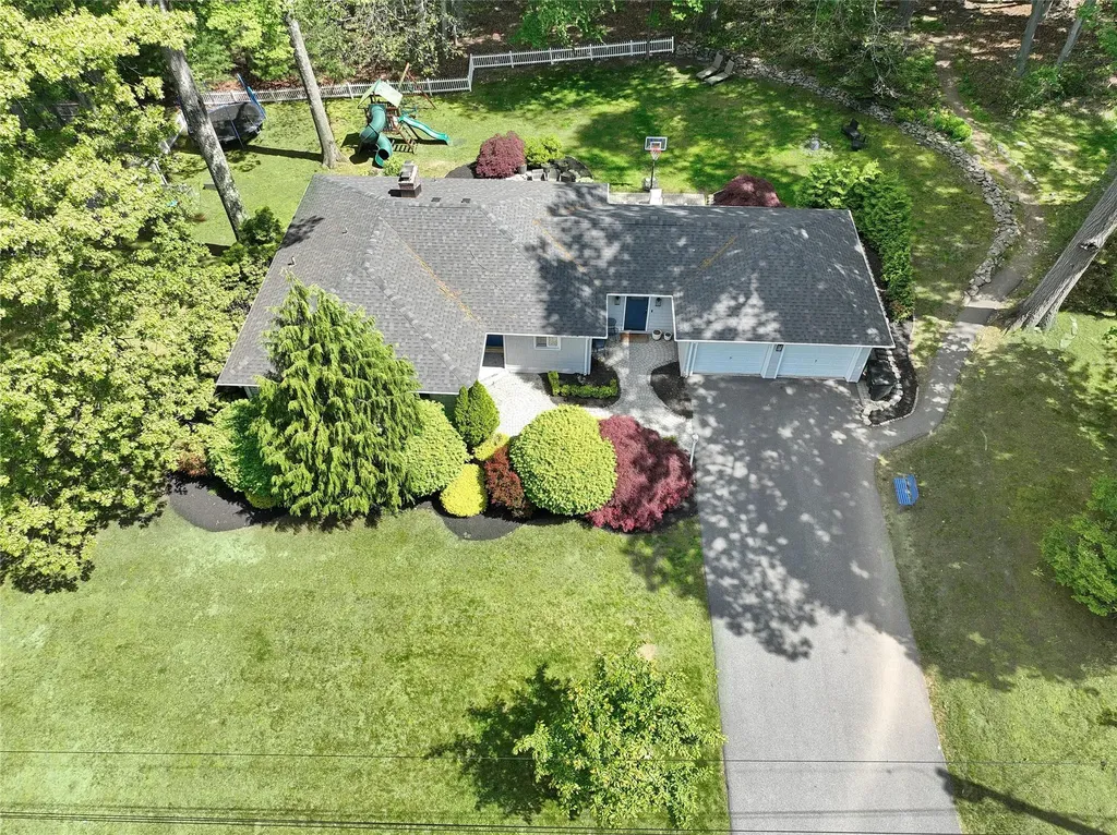 18 Oakwood Terrace Spring Valley NY 10977