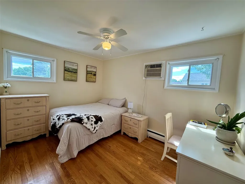 1122 Olive Place North Bellmore NY 11710