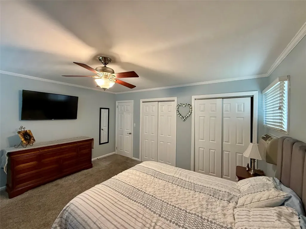 1122 Olive Place North Bellmore NY 11710